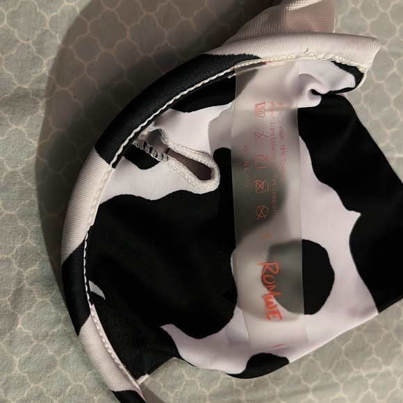 Romwe Cow print bikini top. underwire top. - Picture 2 of 2